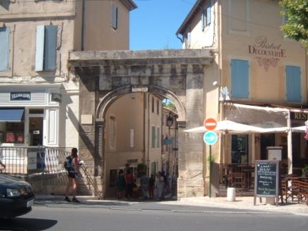 SAINT- REMY- DE- PROVENCE